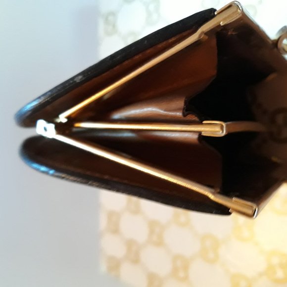 GUCCI 1980's Black Coin Wallet Small - Picture 12 of 15